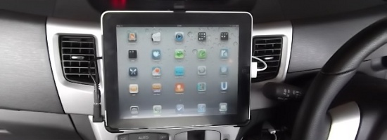 LA100SにiPad装着